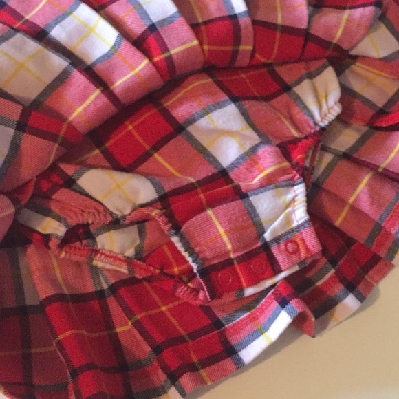 Pleated red white blue and yellow gingham skirt - Picture 4 of 5